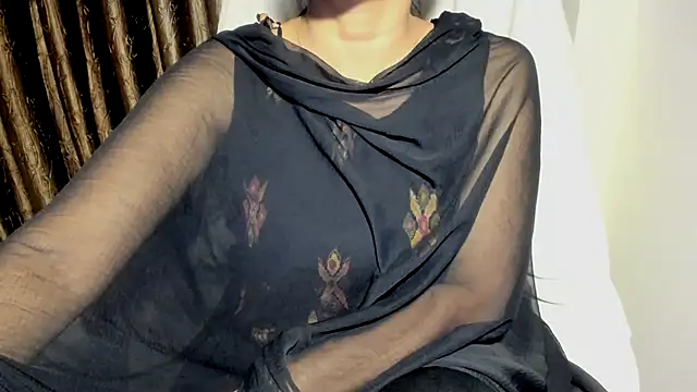 دردشة TheShyGirl_ الجنسية المباشرة