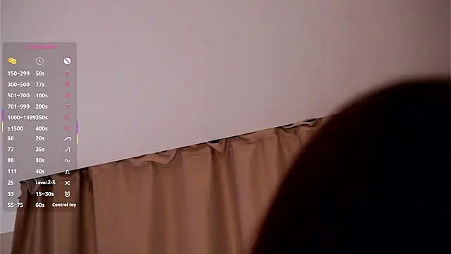 EffieHenri 即時 XXX 聊天