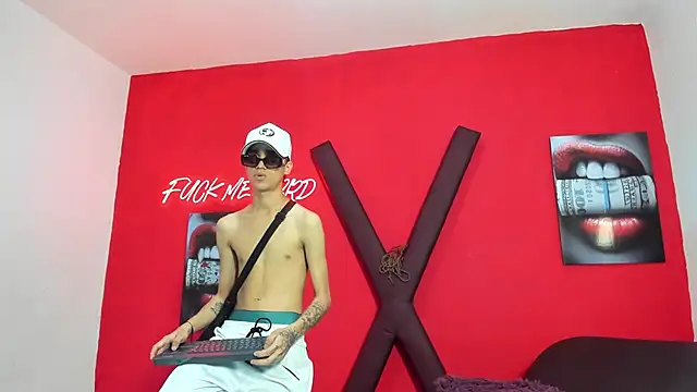 Show Webcam de NAUGHTY_BOYS1