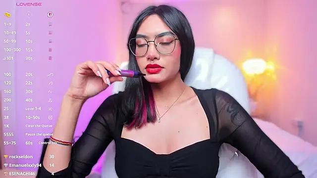 Czat XXX na żywo – AzuraKindong