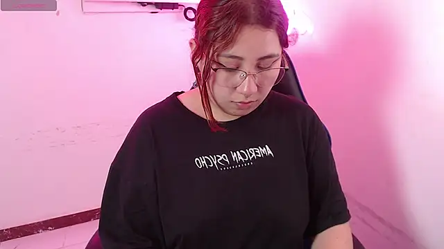 Онлайн чат XXX littlee_red