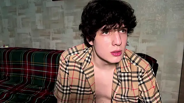 Show de DenBunnyy na webcam