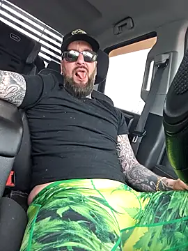 Beardedtattood – Live XXX-chat