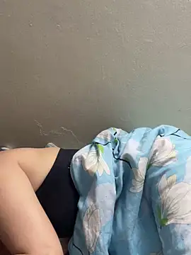 -Suka-a Show in webcam