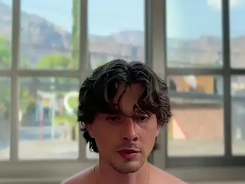 mcklister_kinky_feets: вебкам-шоу