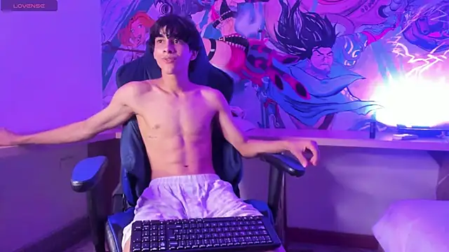 Cheys_Mast 即時 XXX 聊天