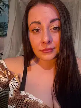 DaisyStreet: απευθείας συνομιλία ΧΧΧ