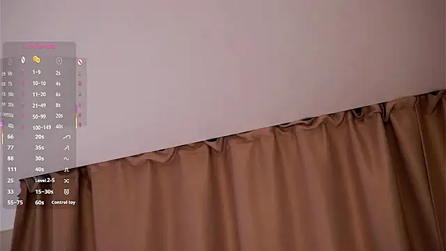 EffieHenri's Live XXX Chat