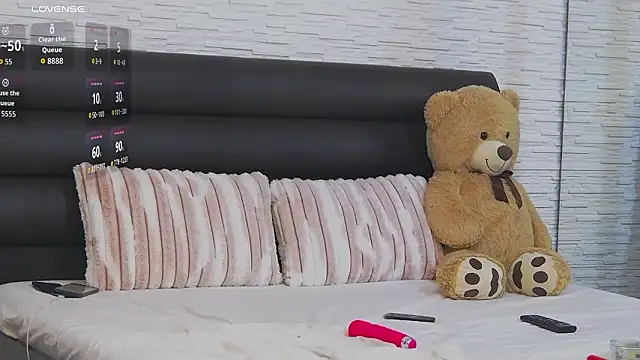 SkylarHayse – Naživo XXX chat