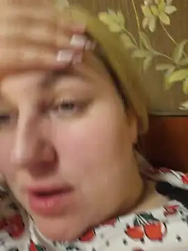 LianaJu: онлайн-секс-чат