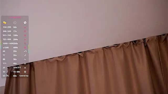 Živý XXX chat EffieHenri