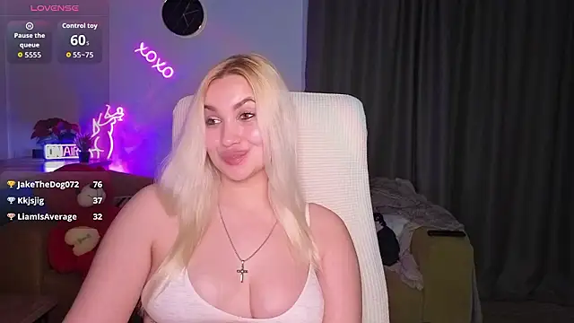 adrelaxina's Live XXX Chat