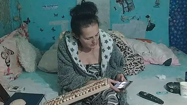 XXX chat uživo modela brighteyes77