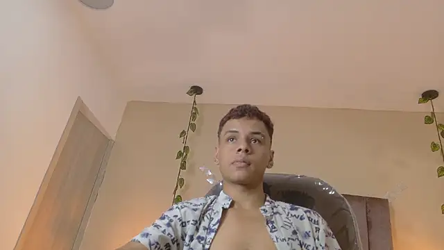 Xavier_Fox___'s Live XXX Chat