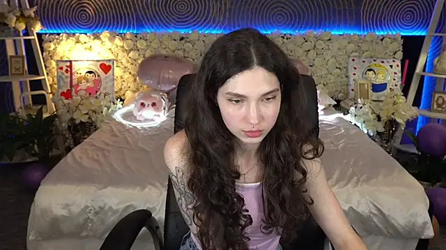 BabyFlowerr: онлайн-секс-чат