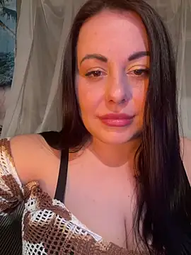 DaisyStreet's Live XXX Chat