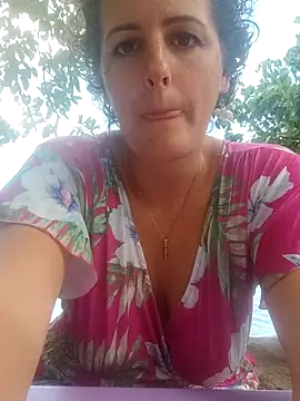 Chatroom XXX en direct de emiliemilf