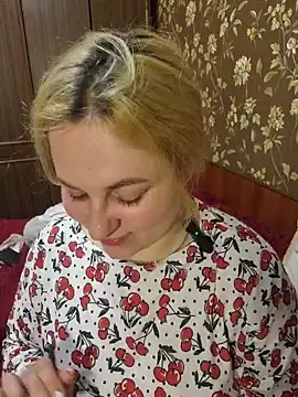 LianaJuのライブXXXチャット