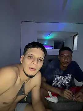 ArturoDelgado1's Webcam Show