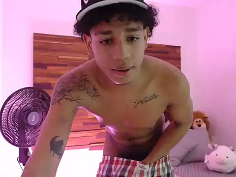 777__dmz__ Webcam show