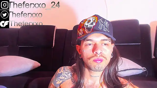 Theferxxo_12's Live XXX Chat