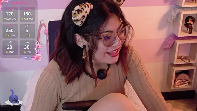 Catwhite_ Live XXX-Chat