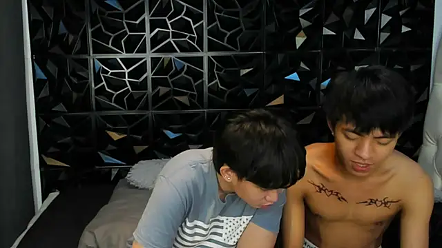 Chat XXX en directo de davincihugecock