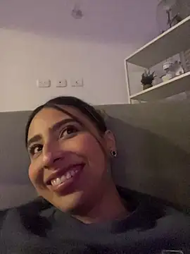 Ameellie লাইভ XXX চ্যাট