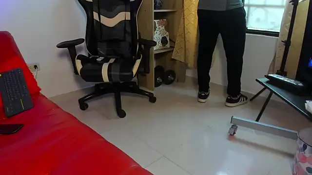 Chat XXX ao vivo de julian_wallace