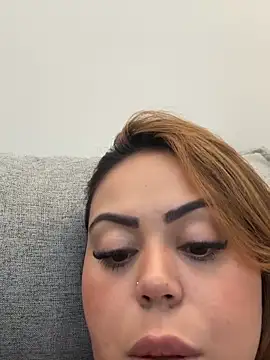 Chat +18 de lariic ao vivo