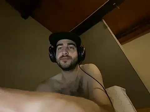 young_bear06 Adlı Modelin Web Kamerası Şovu