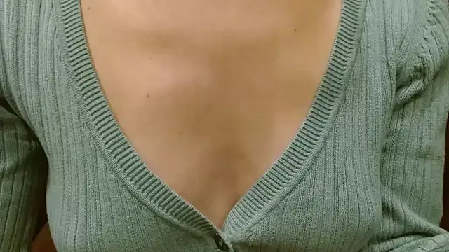 LorraineOSun Adlı Modelin Canlı XXX Sohbeti