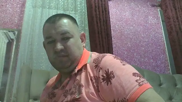 Shailadiess Chat XXX live