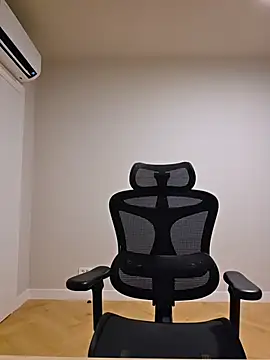 MiaRides19 现场XXX聊天