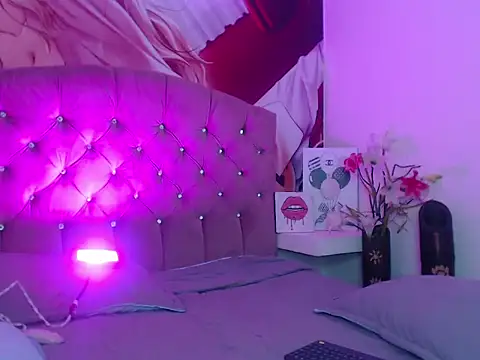 Ailanys_Miller – Naživo XXX chat