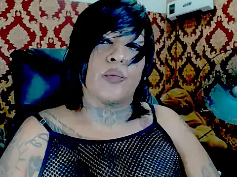 XXX chat uživo modela Indiancatz2