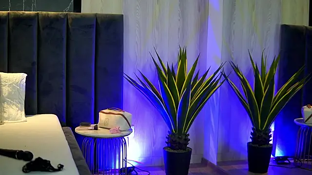 XXX chat uživo modela KylieKroftt