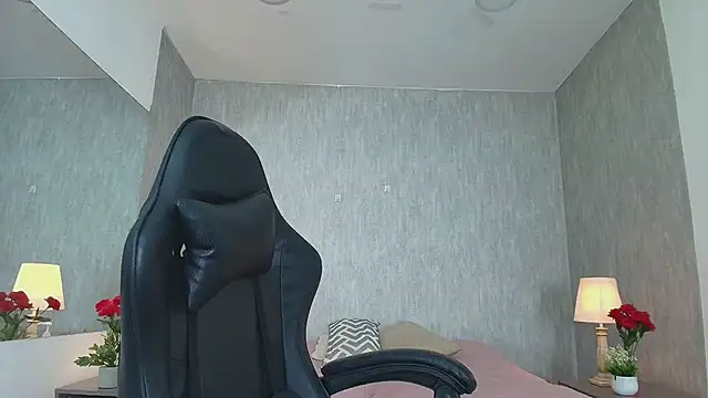 MeganDiamont_FG Live XXX-chat