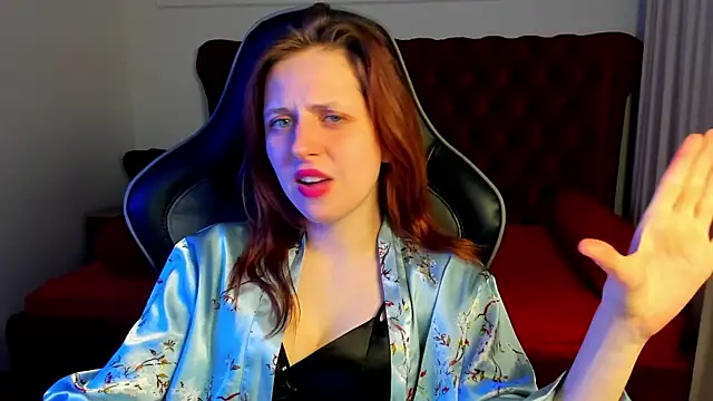 XXX chat uživo modela FreyaVey