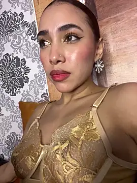 LiaHansson00 라이브 XXX 채팅