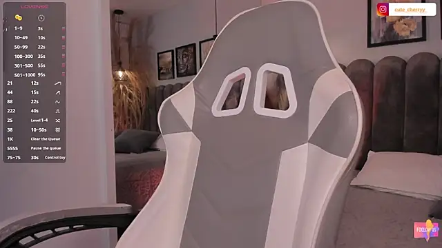 Chat XXX en directo de cute__cherry_
