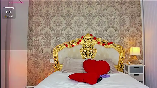 Chat XXX en directo de JulieBigAssx