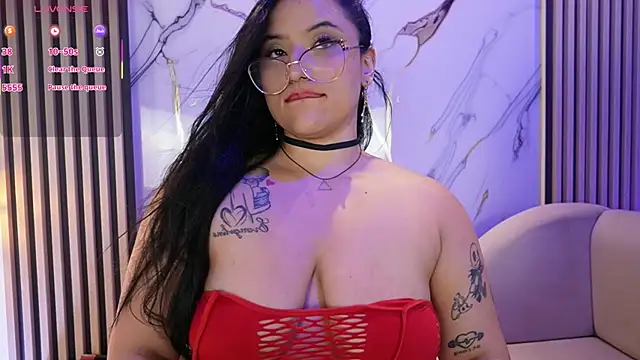 Živý XXX chat EmmaWalkerr_