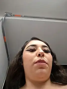 Chat +18 de Bagiolett ao vivo