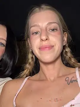 دردشة kira_mia الجنسية المباشرة