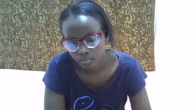 ThiqDoll_ Webcamshow