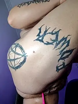 Divine_Pouvoir's Webcam Show