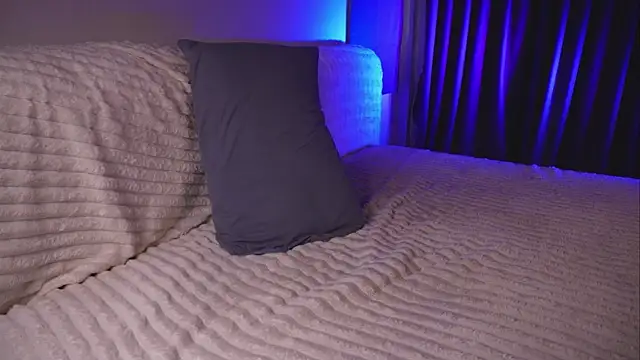 sixtiseventiのライブXXXチャット