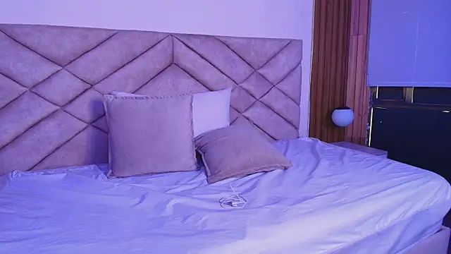 Laracooper_: απευθείας συνομιλία ΧΧΧ