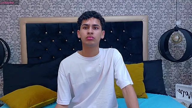 Dark_Sultan's Webcam Show